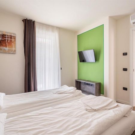 Residence Maroadi Torbole Sul Garda Exteriér fotografie