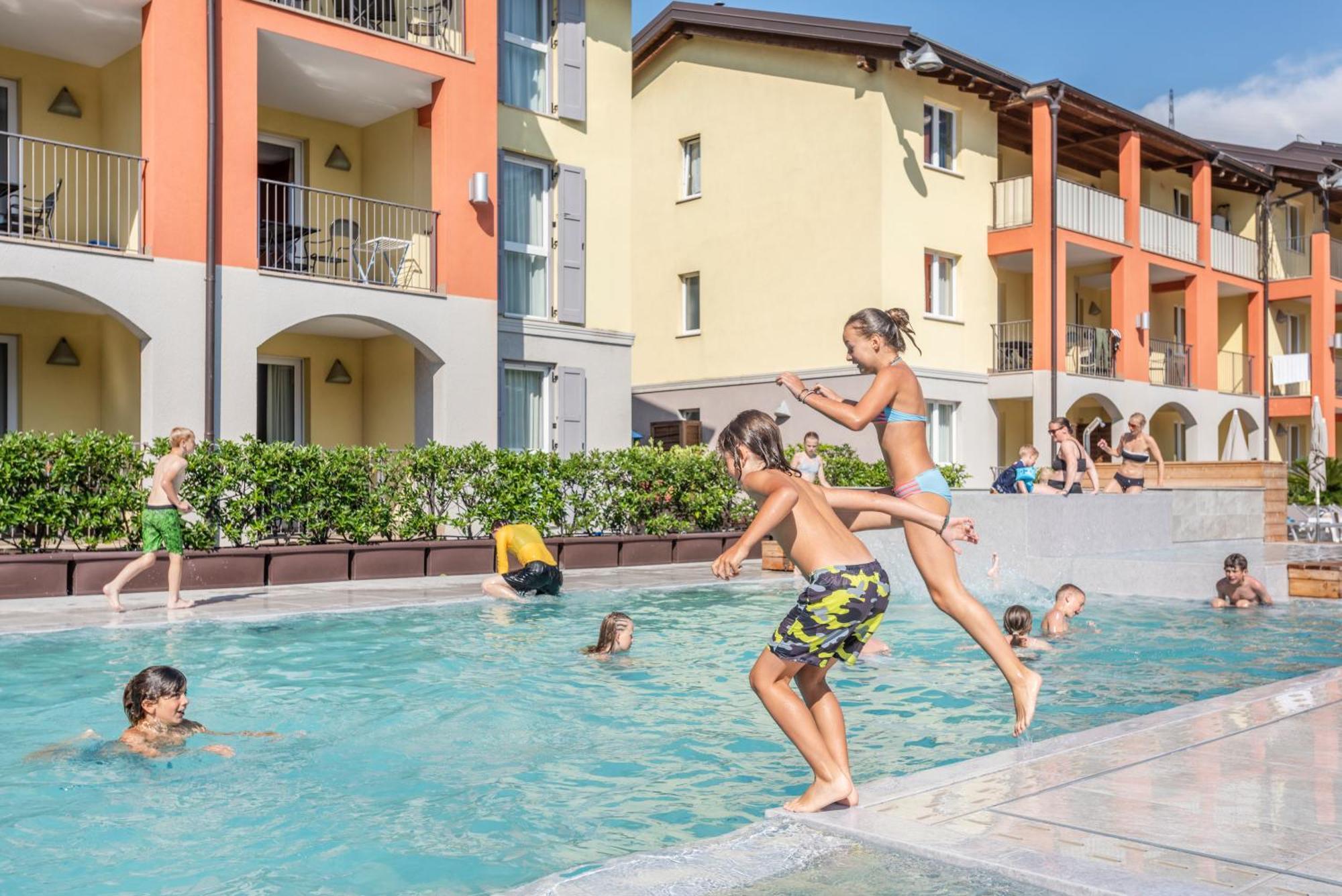 Residence Maroadi Torbole Sul Garda Exteriér fotografie